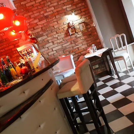 Woda Na Mlyn Gosciniec Dla Przyjaciol 2 Sp Z Oo Wacmerek