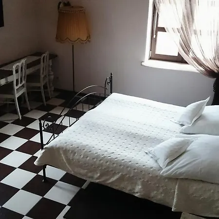Mini-hôtel Woda Na Mlyn Gosciniec Dla Przyjaciol 2 Sp Z Oo