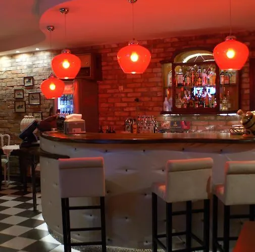 Zajazd Woda Na Młyn Dla Przyjaciół Wacmerek